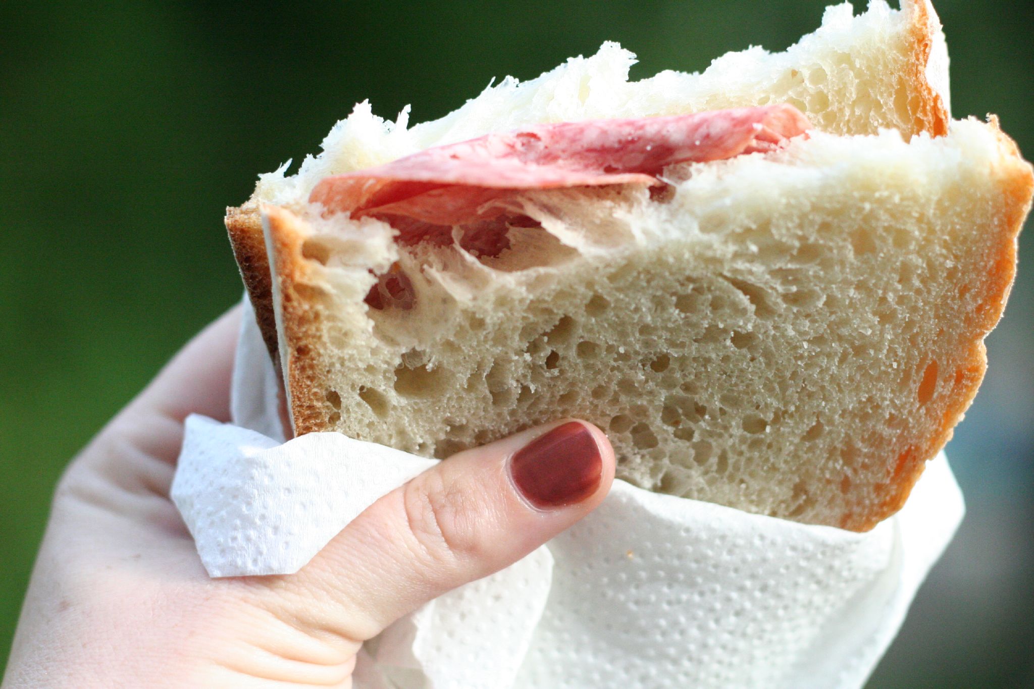 Aussies ‘too busy’ to eat lunch, survey reveals