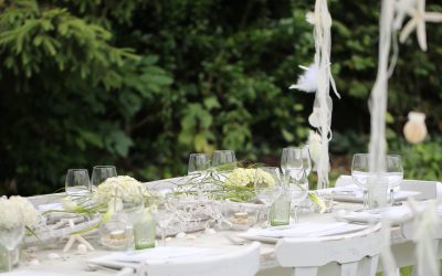 How to host the perfect garden party